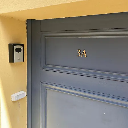 Vieille Porte Apartament *